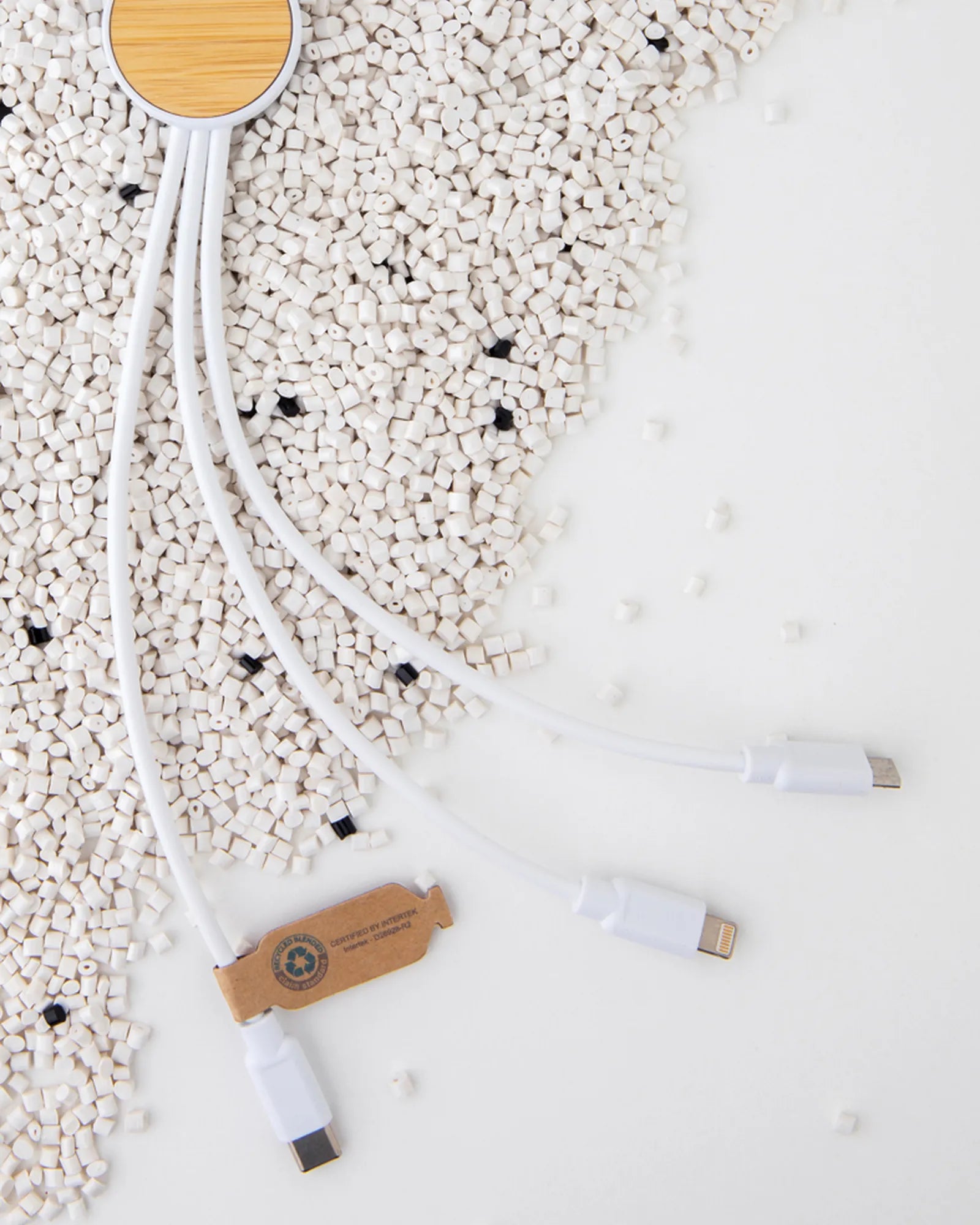 Promotional recycled 6-in-1 cable - 8