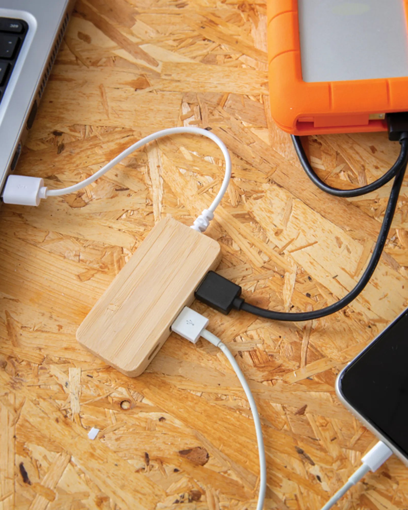 Custom bamboo USB hub with Type C - 4