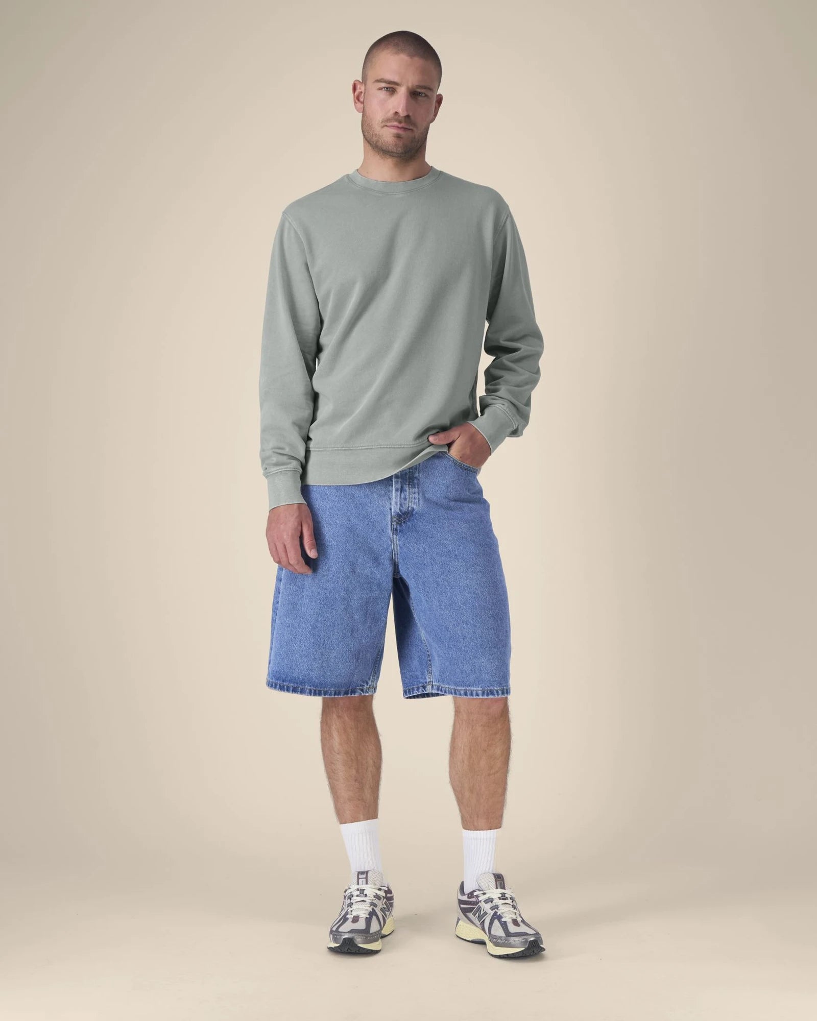 Custom organic cotton sweatshirt Stanley/Stella Matcher - G. Dyed Misty Grey
