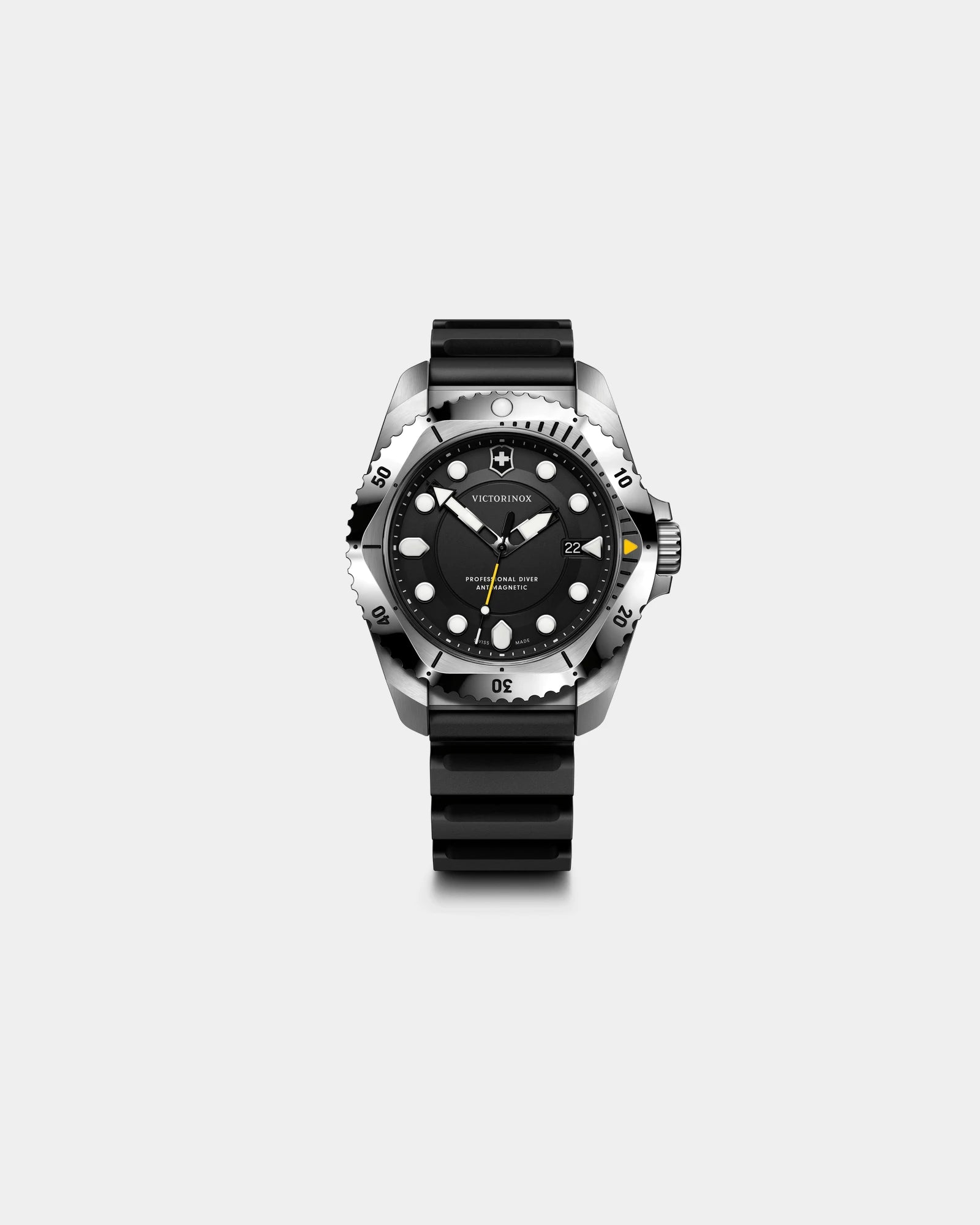 Custom stainless steel dive watch Victorinox Dive Pro Quartz - Dive Pro Quartz