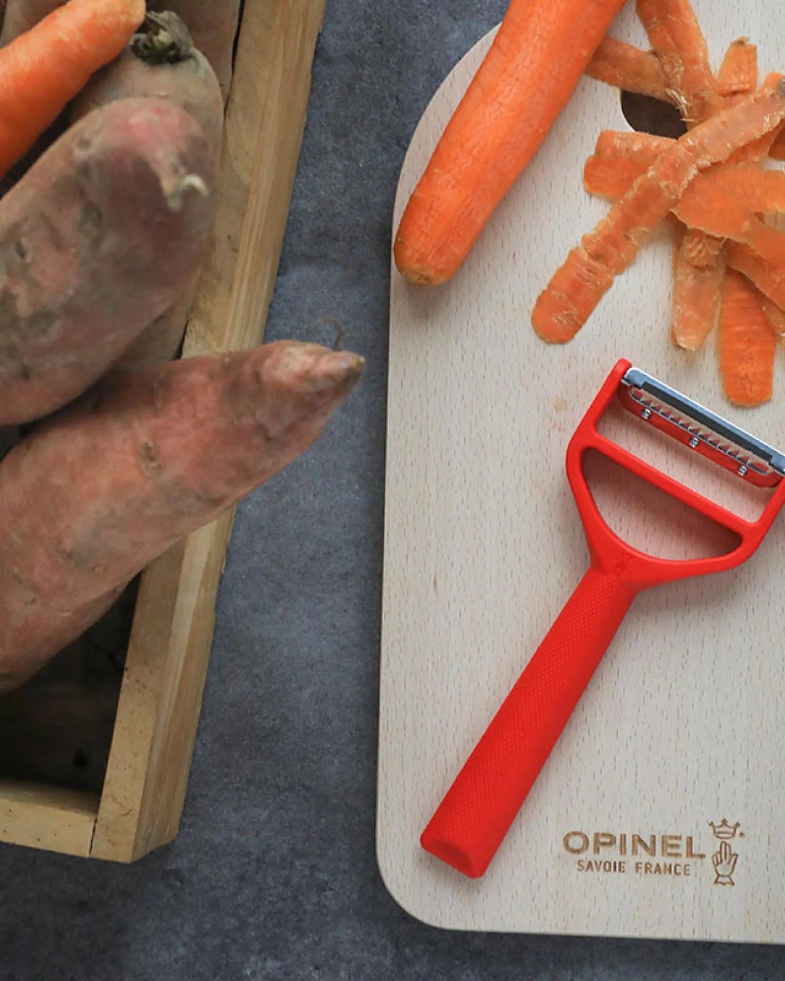 Custom stainless steel vegetable peeler Opinel T-Duo - 9
