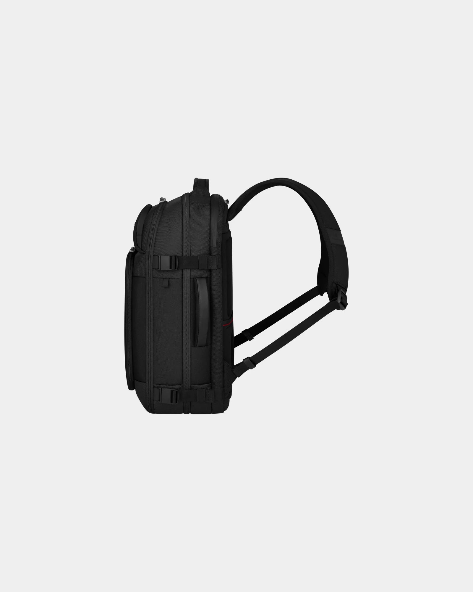 Custom rPET Weekender bag Victorinox Werks Traveler 7.0 - 12