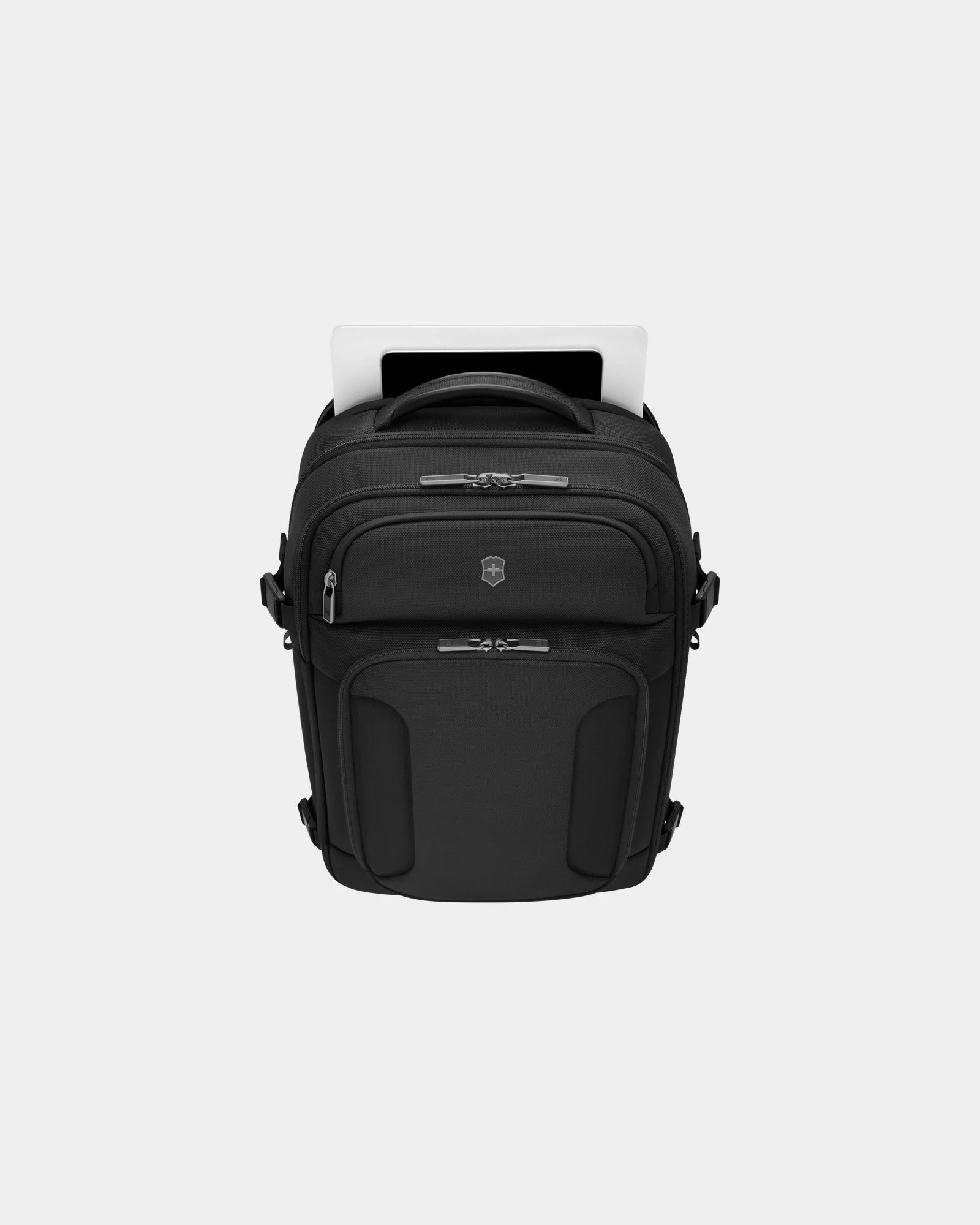 Custom rPET Weekender bag Victorinox Werks Traveler 7.0 - 17
