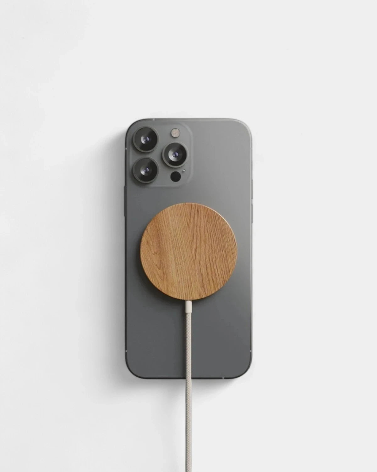 Customizable wooden Magsafe induction charger