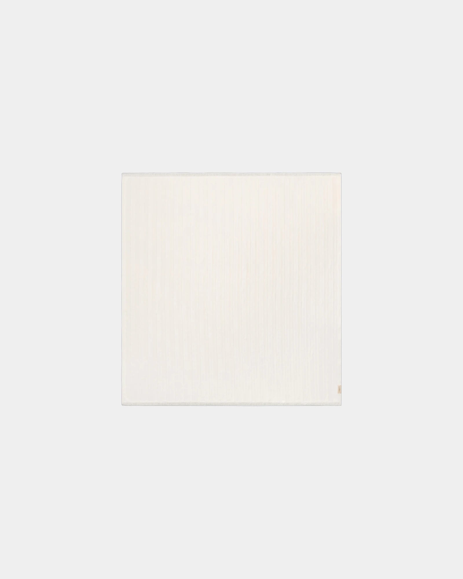 Custom eco-friendly XL beach fouta La Serviette Paris - Pearl White