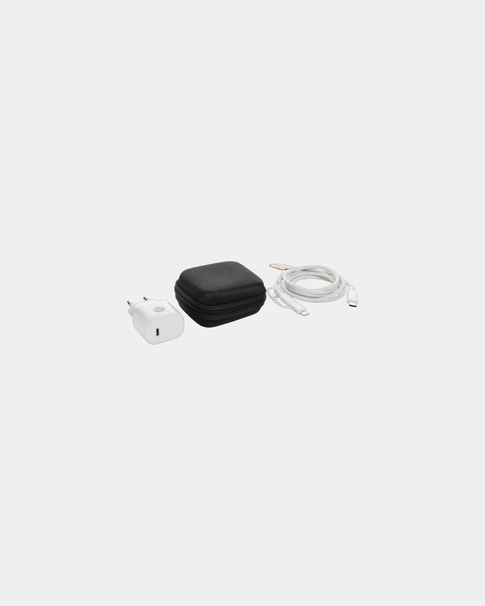 Custom recycled PET 20W charger set - Black