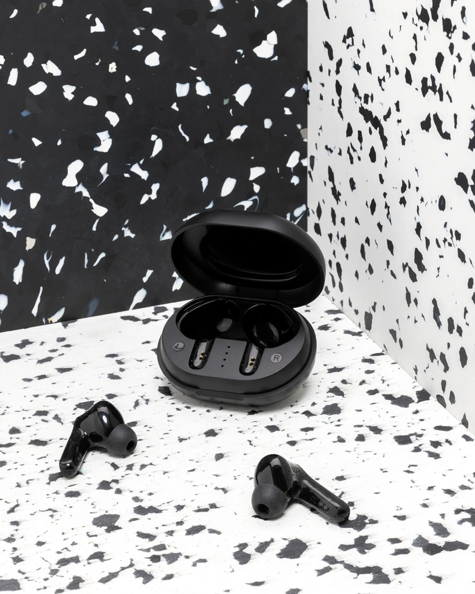 Custom recycled ABS wireless earbuds - 7