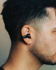 Custom wireless earbuds Urban Vitamin Long Beach - 9