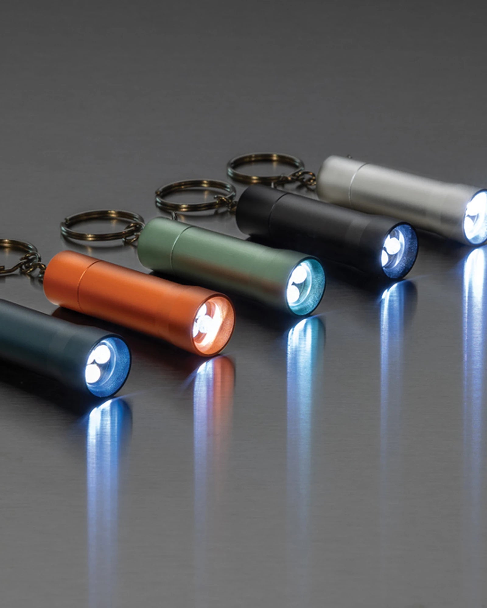 Promotional recycled aluminum flashlight keychain - 5