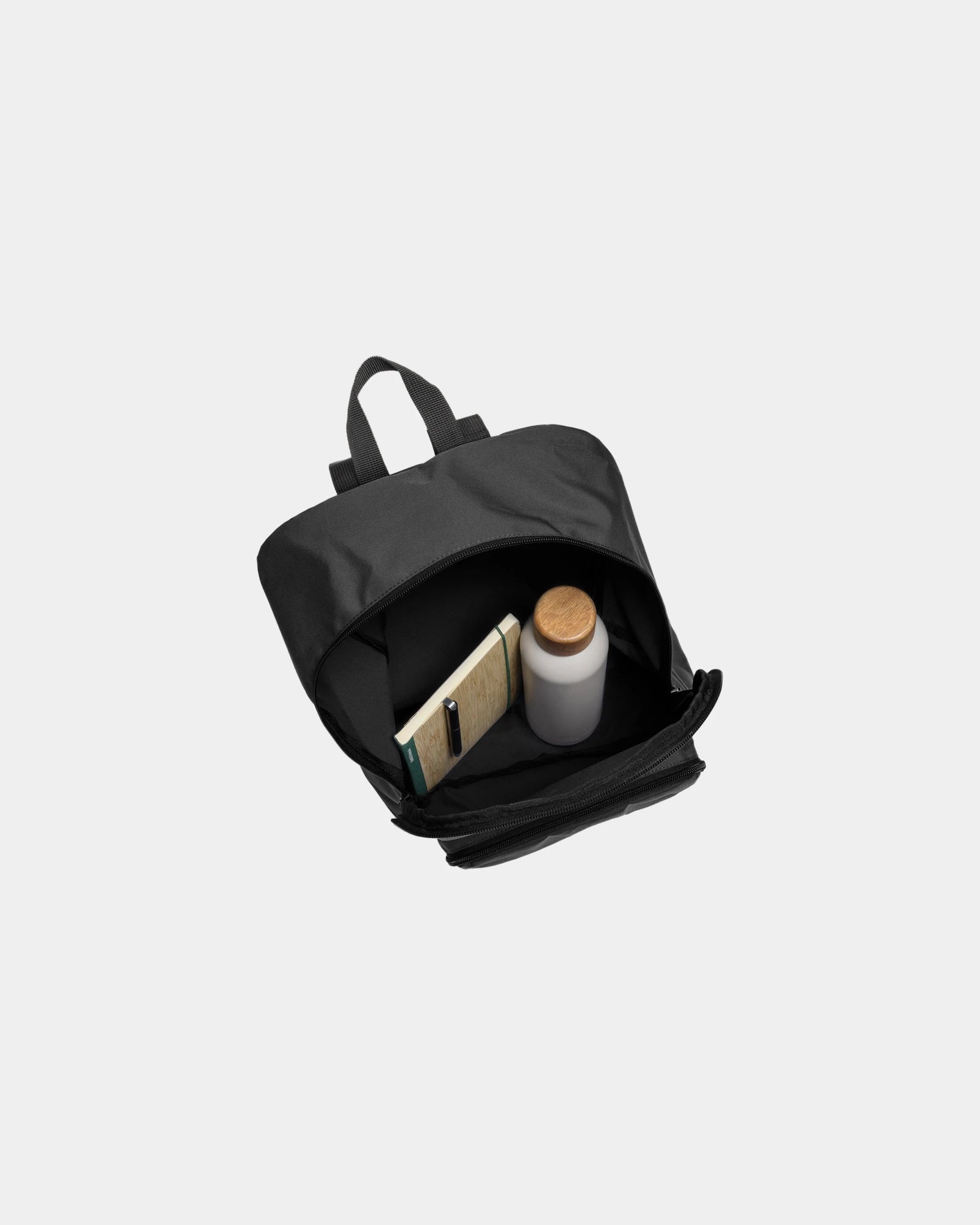Promotional rPET AWARE™ Dillon foldable backpack - 4