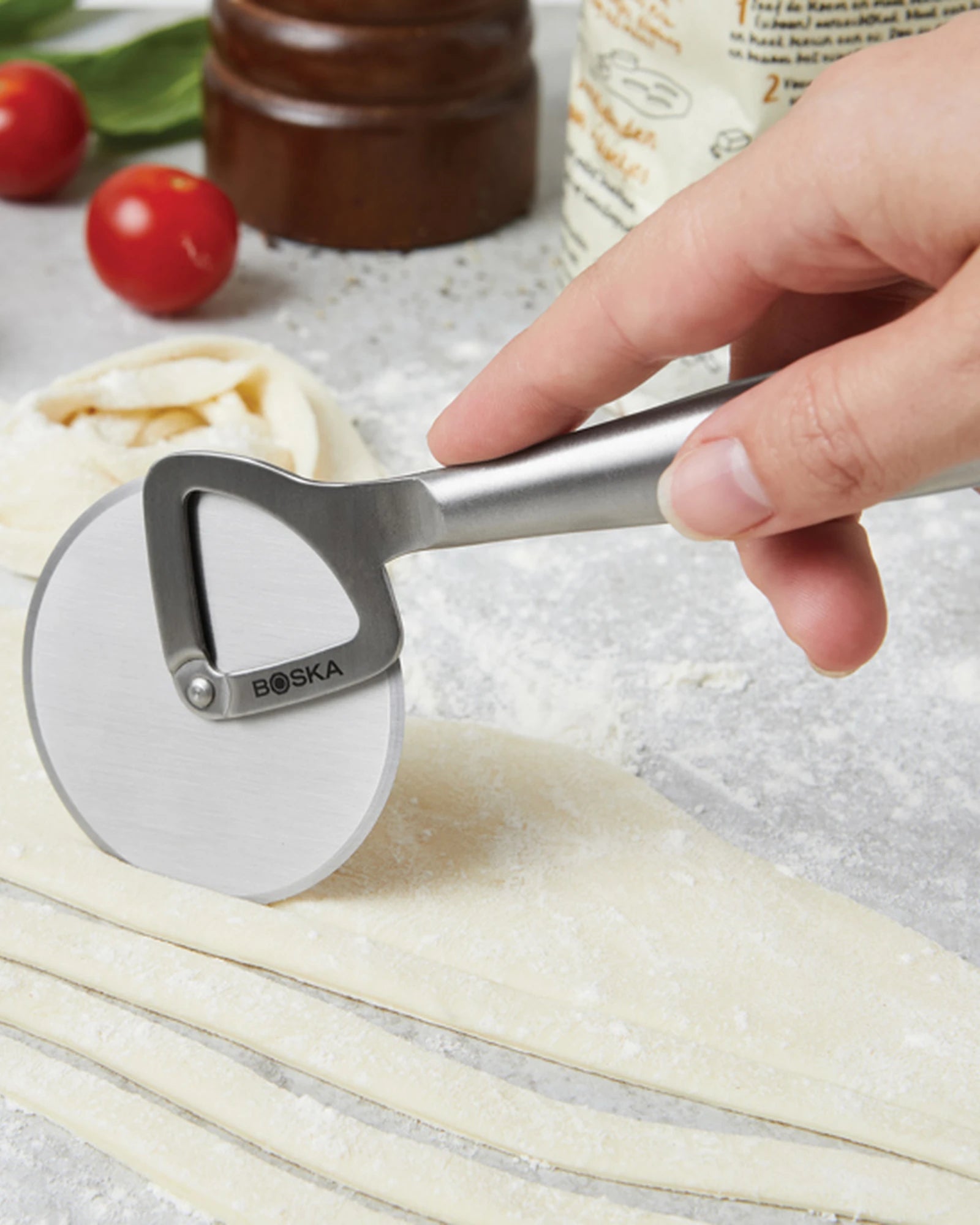 Custom stainless steel pizza cutter Boska Copenhagen - 5