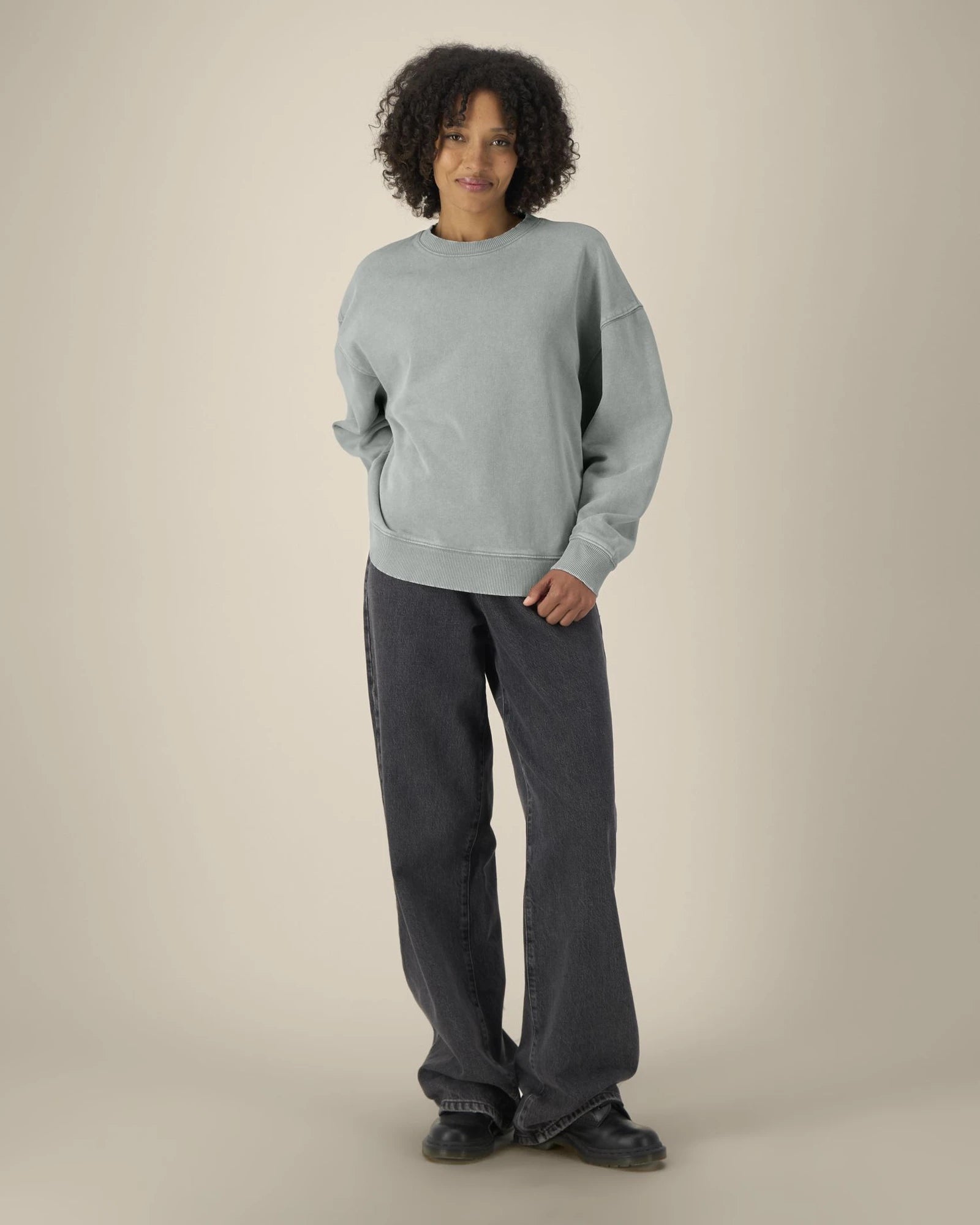 Custom organic cotton crew neck sweatshirt Stanley/Stella Radder 2.0 - G. Dyed Misty Grey