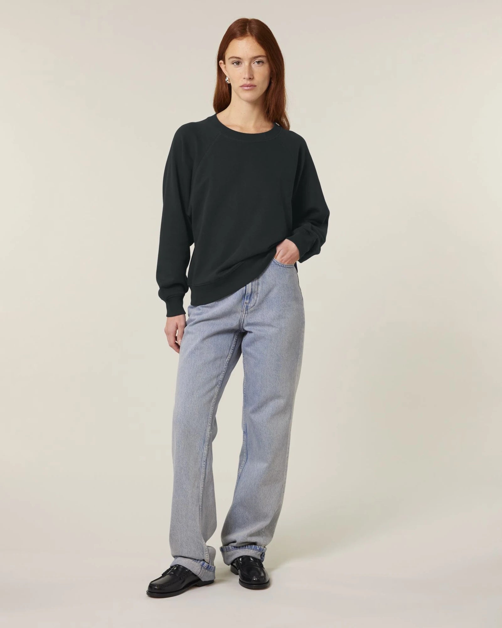 Custom organic cotton sweatshirt Stanley/Stella Clara - Black
