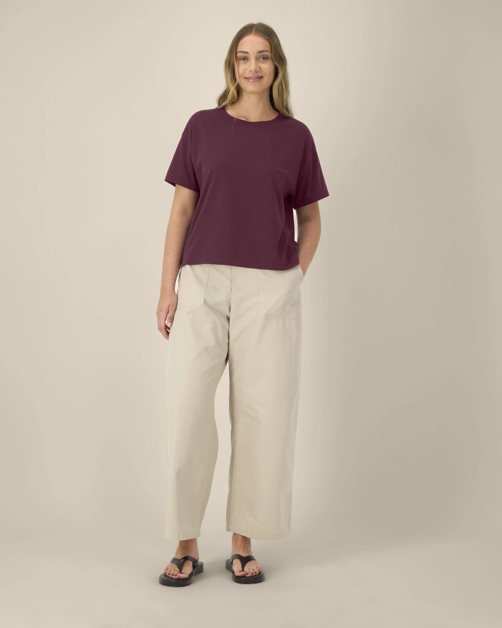 Custom organic cotton T-shirt Stanley/Stella Etta - Deep Plum