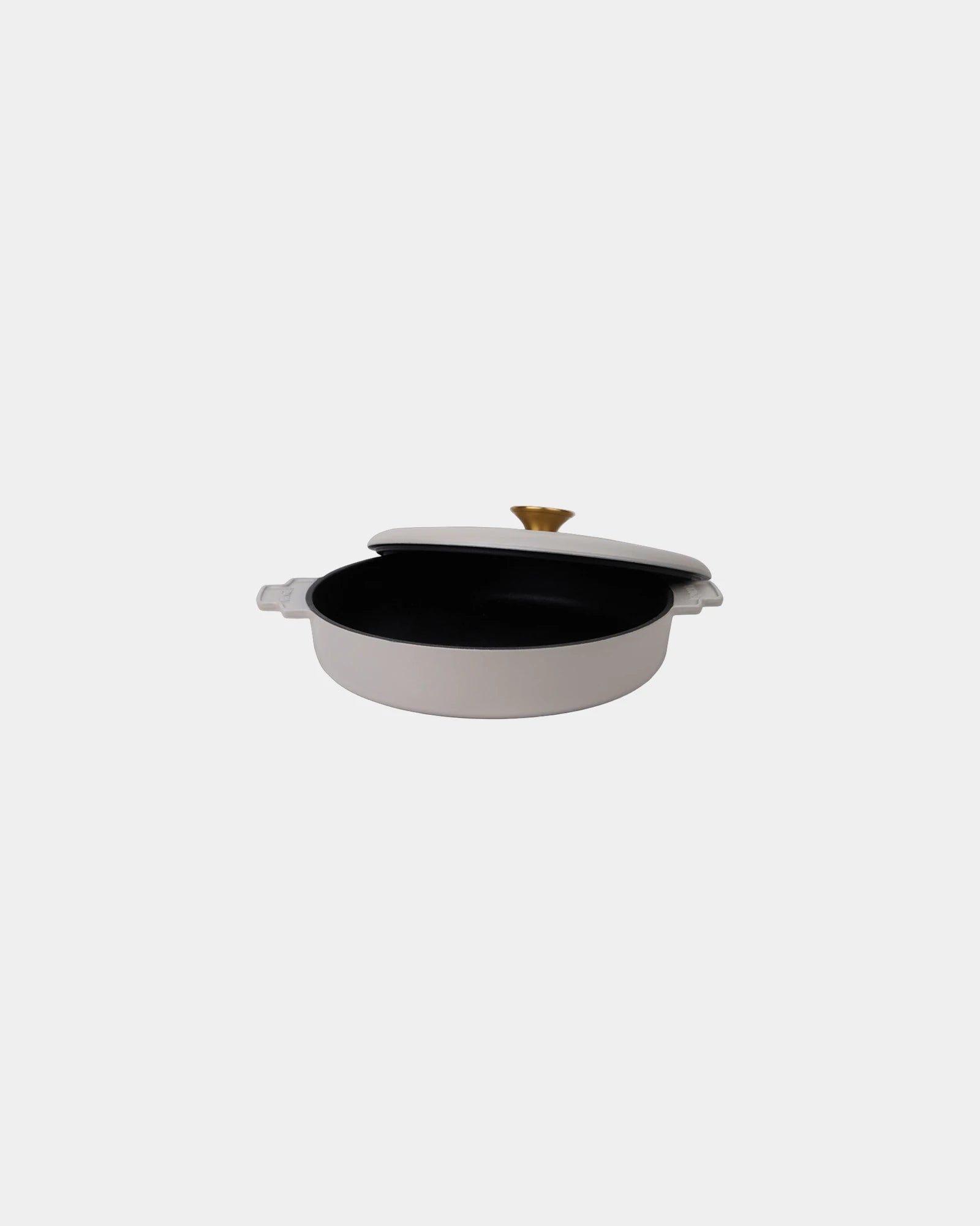 Custom cast iron Vinga Monte Heritage braiser 2.5 L - 5