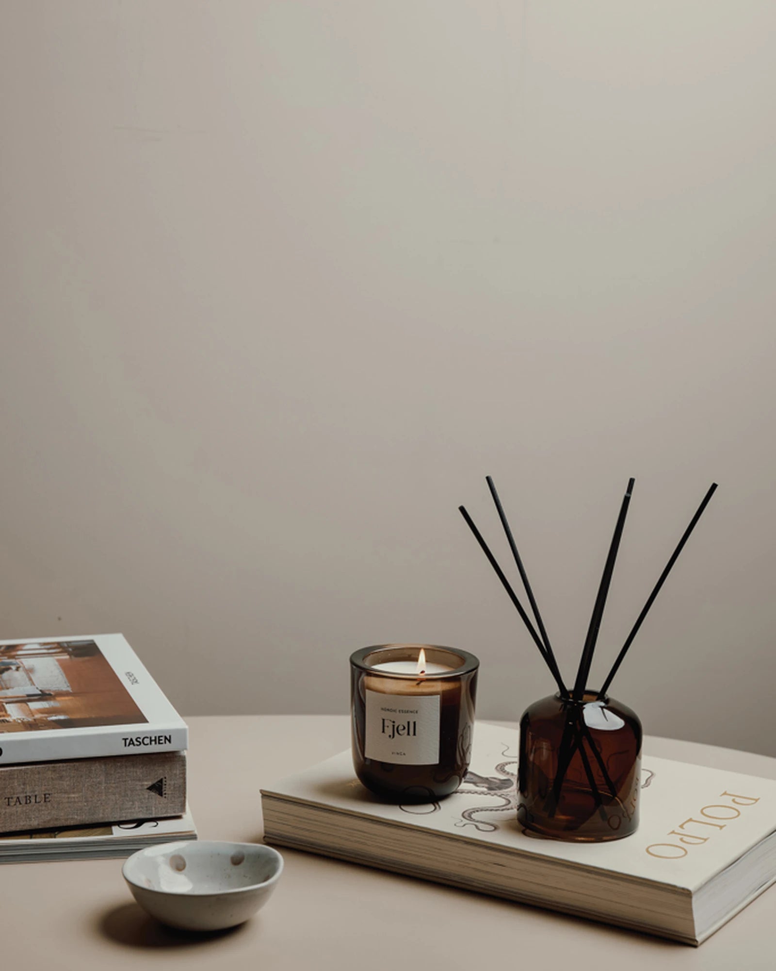 Custom soy wax candle and diffuser set Vinga Nordic - 10