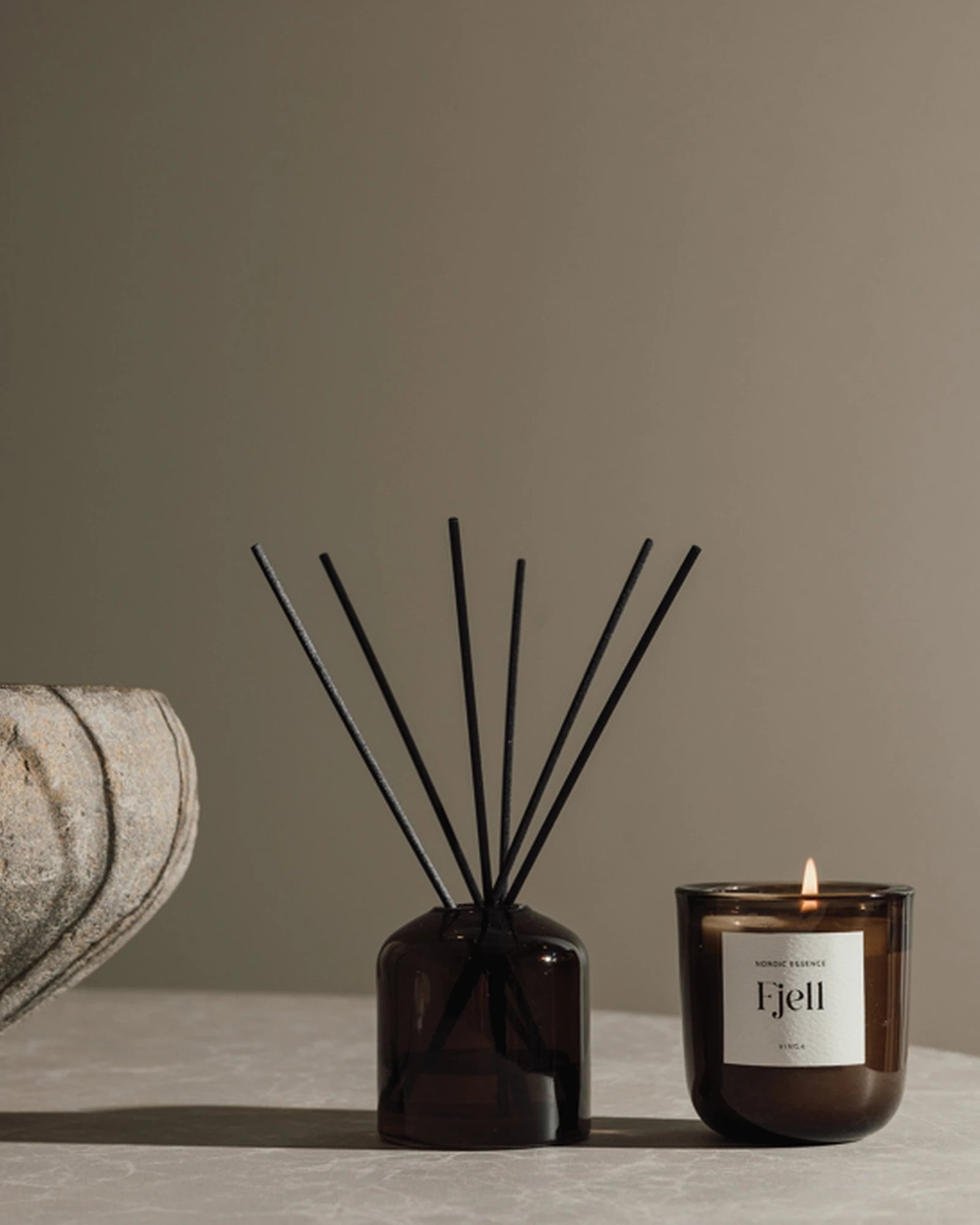 Custom soy wax candle and diffuser set Vinga Nordic - 9