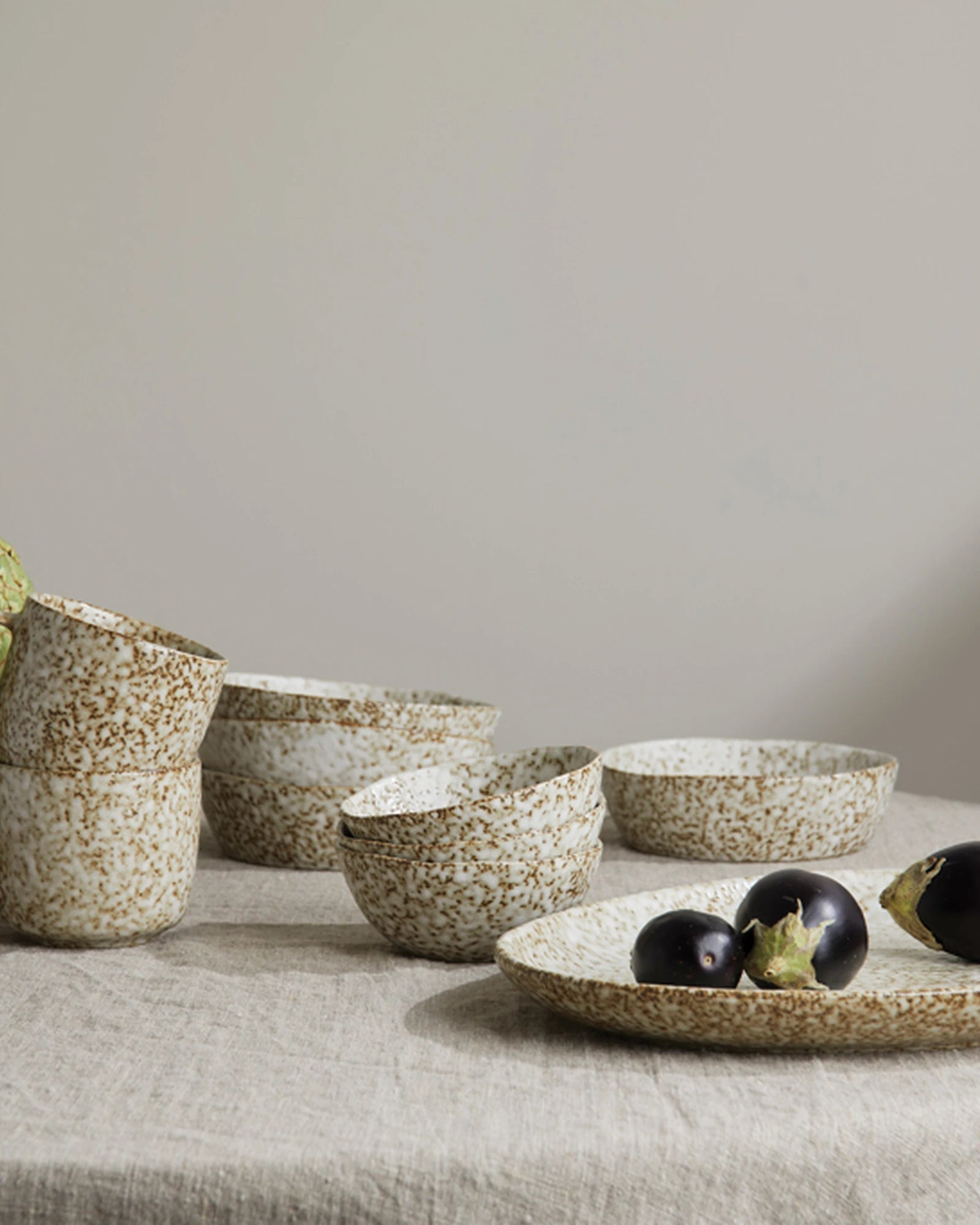 Custom durable stoneware bowls Vinga Nuvem Trio - 5