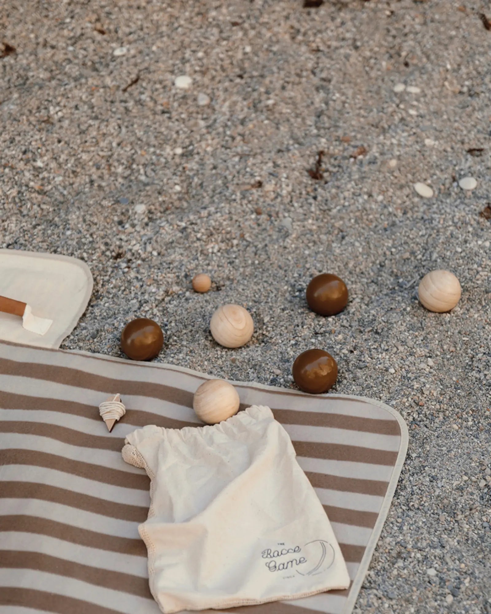 Custom FSC-certified outdoor game Vinga boules set - 2