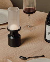 Custom eco-friendly table lamp Vinga Niori - 4