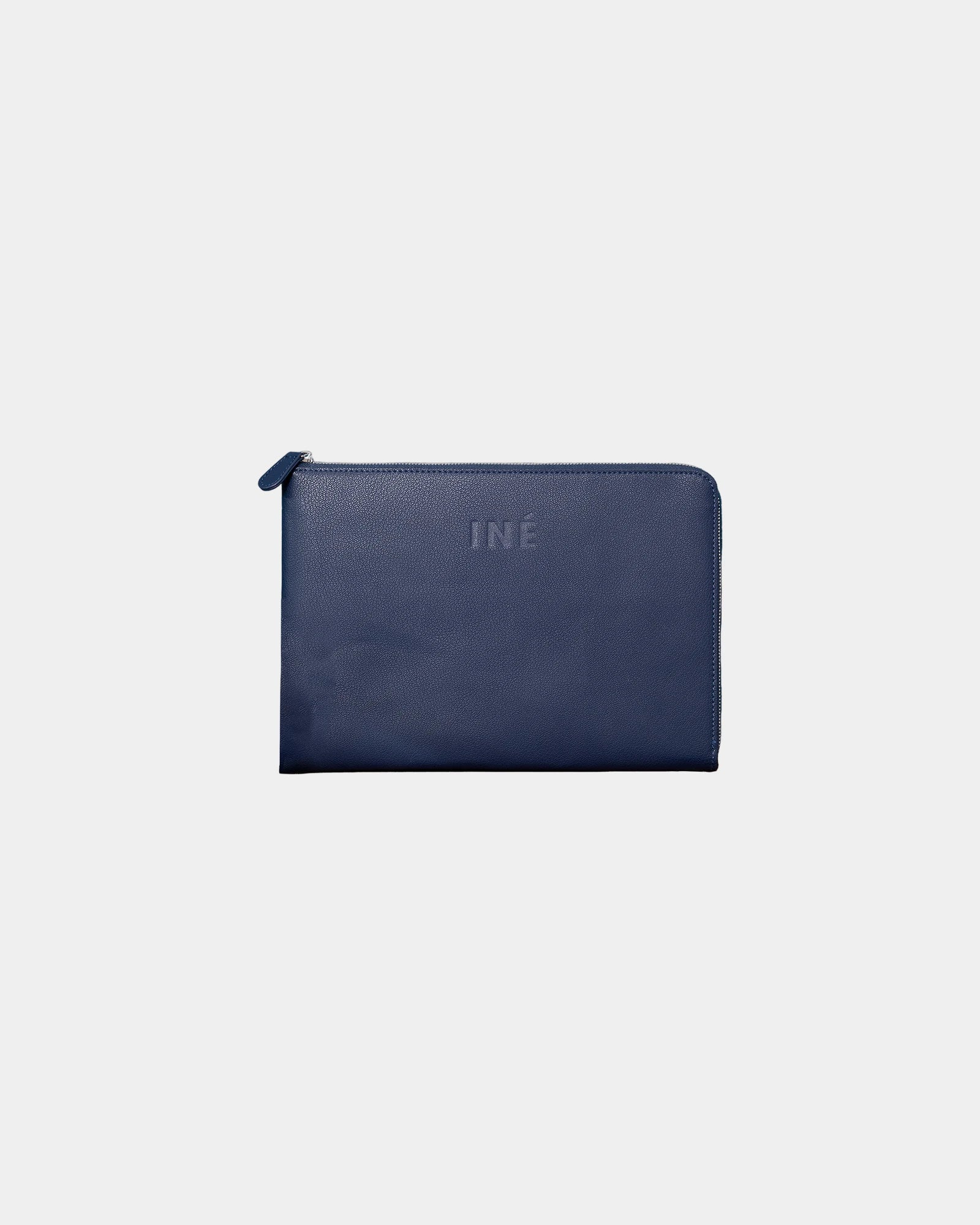 Custom recycled leather laptop pouch 14/15" - Blue