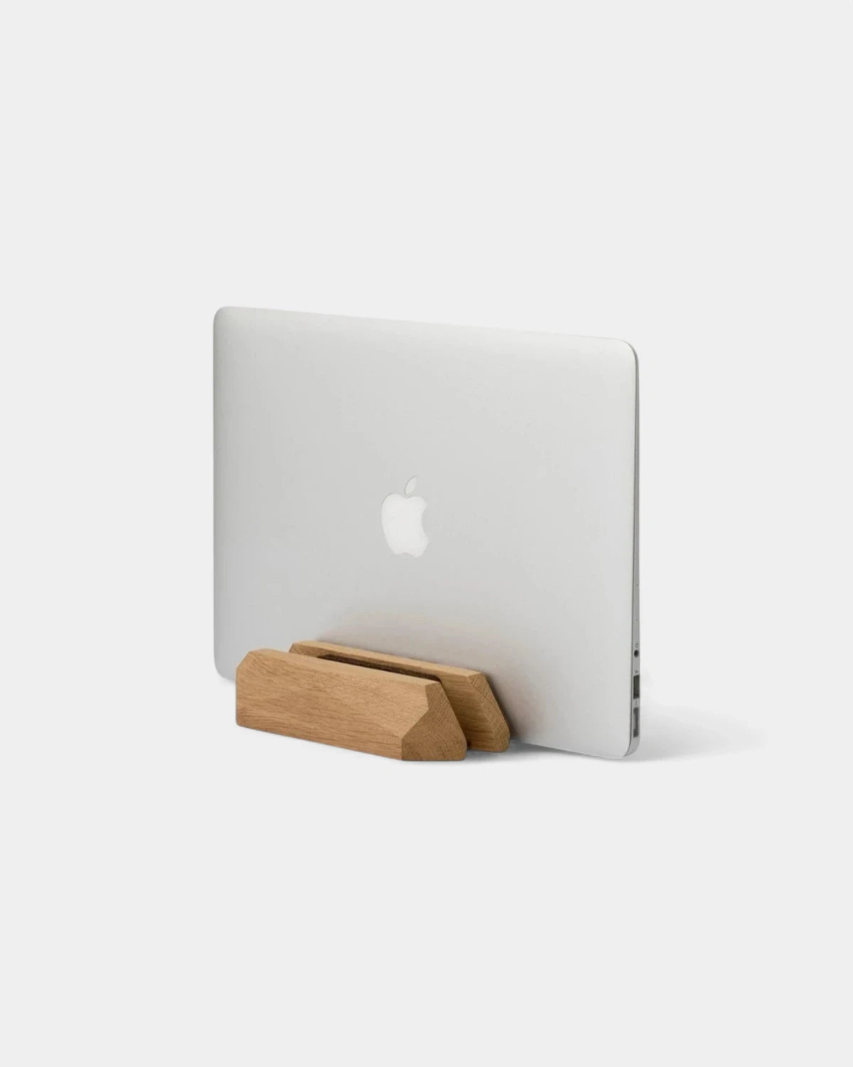 Custom electronics organiser - 17
