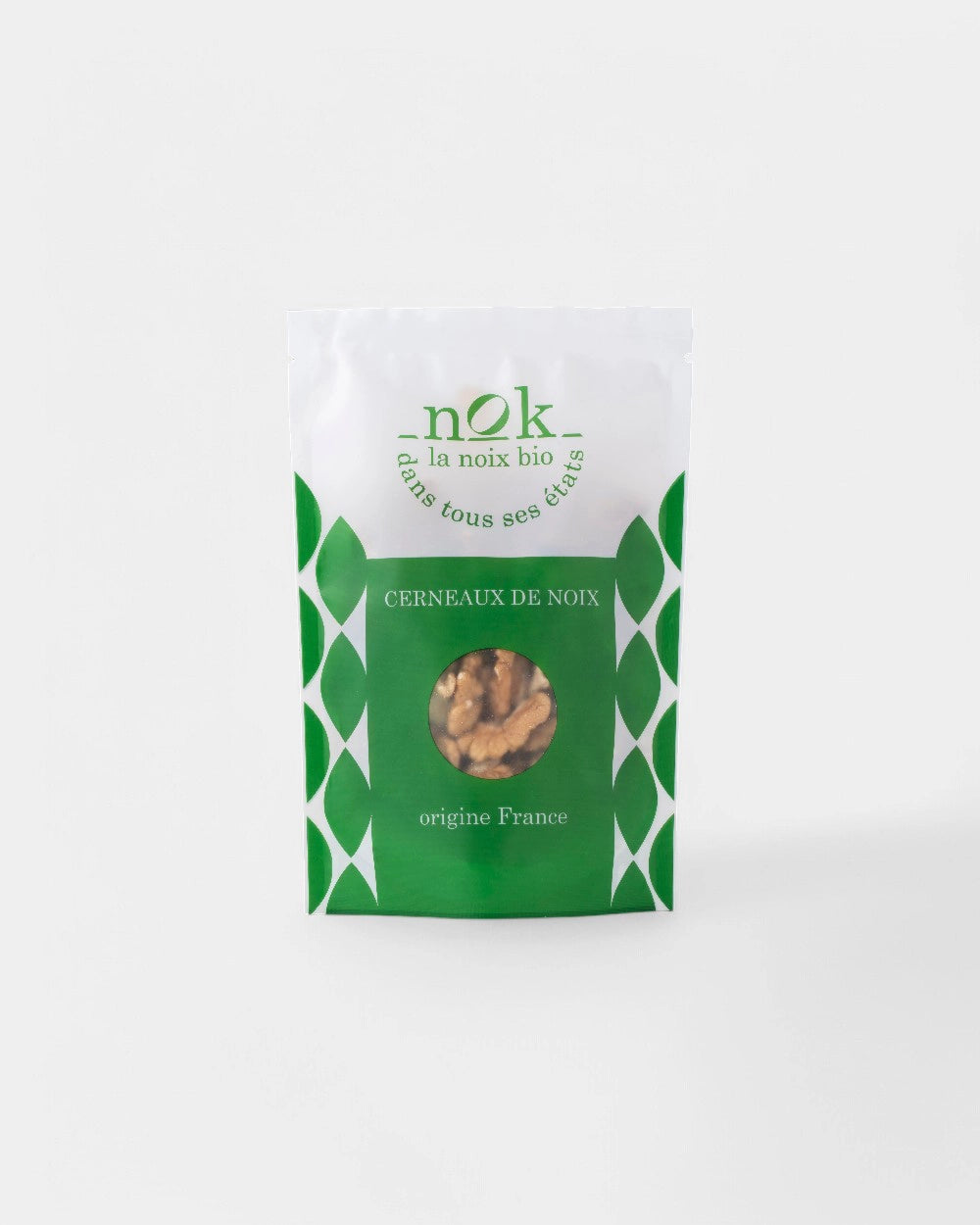 Organic walnut halves from Belgium and France to customize